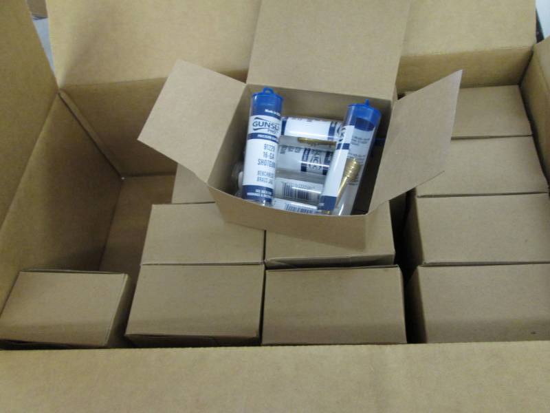 Lot of 14 boxes of 6 (84) Gunslick ...