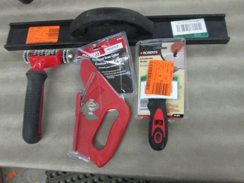 Lot Of 4 Roberts Flooring Hand Tool Doors And Handles Tools