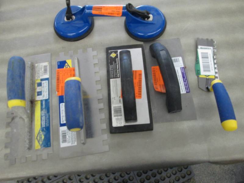 Lot of 6 Flooring Tools...