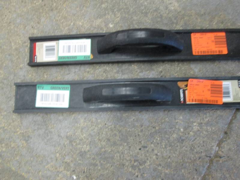Lot of 2 Roberts  20 in. x 2-34 in...