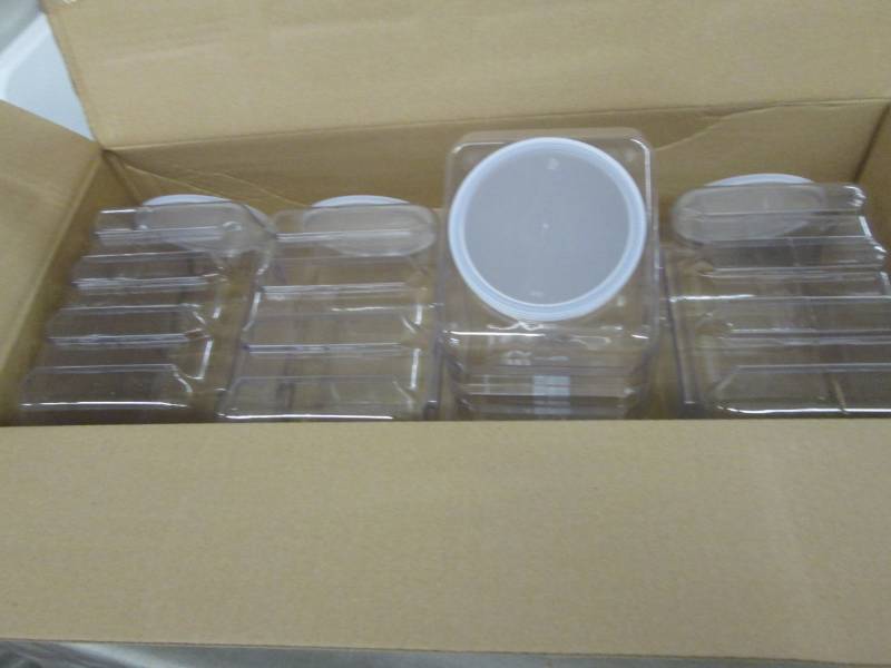 Lot of 4 Plastic Interlocking Stora...