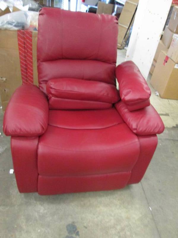 Overstuffed Recliner open box, uppe...