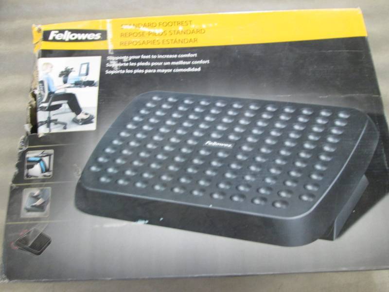Fellowes Standard Foot Rest Retail ...