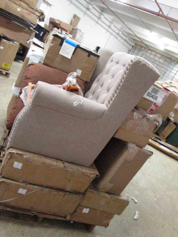 Pallet of Furniture Damaged or mis...