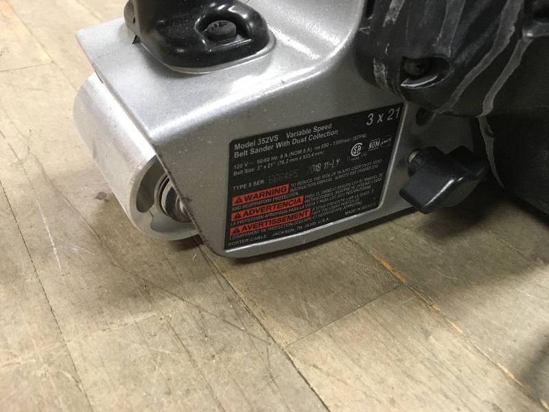 Porter-Cable 8 Amp 3 in. x 21 in. Belt Sander used in working condition