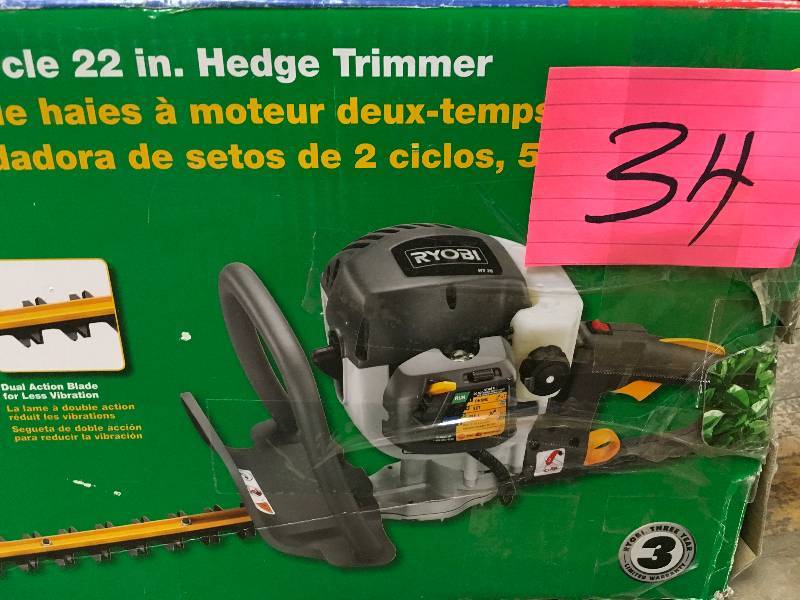 Ryobi 22 in. 26 cc Gas Hedge Trimmer used in working condition
