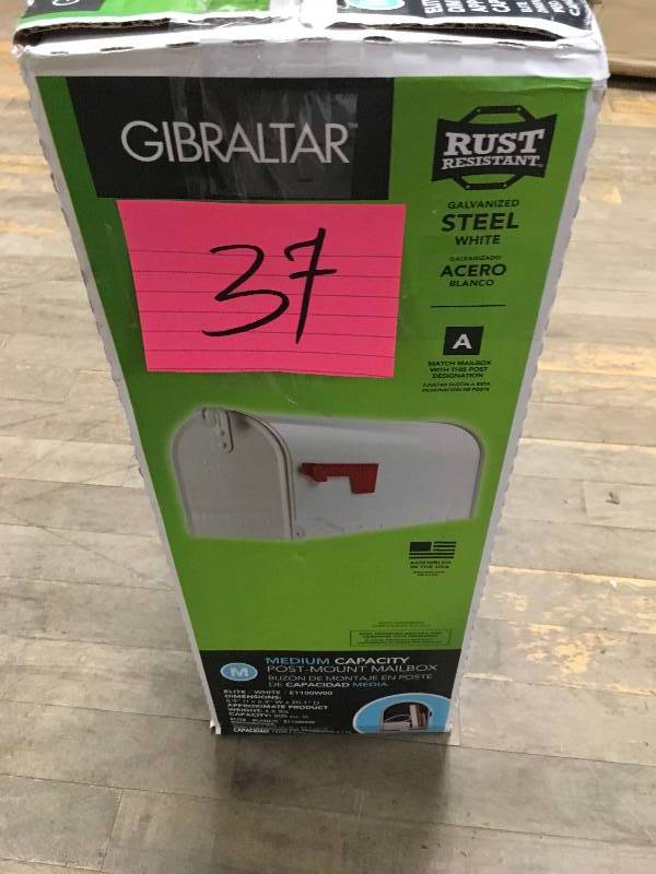 Gibraltar Elite Medium Galvanized Steel Post-Mount Mailbox in White in good conditions