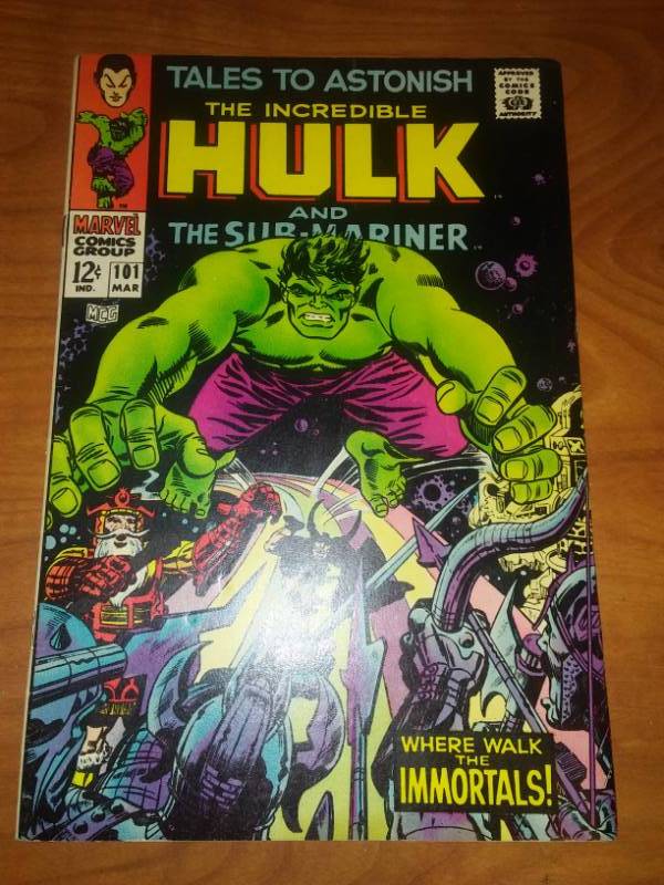 (1) Tales to Astonish Sub-mariner and Hulk  No. 101 near mint