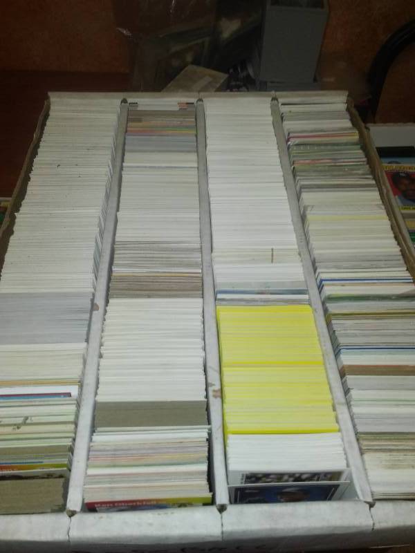 3000  MLB baseball cards