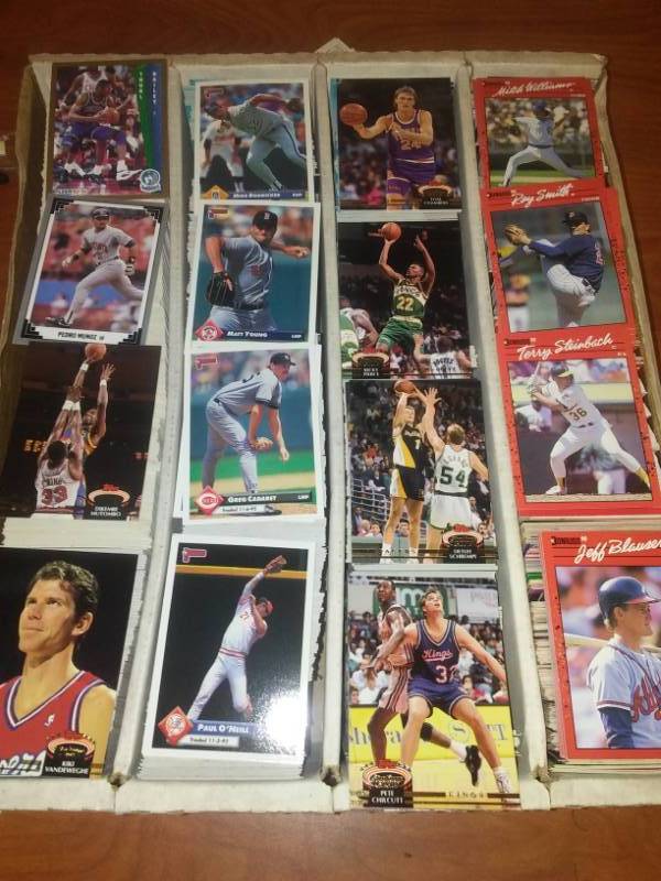 3000 NBA and MLB Cards.