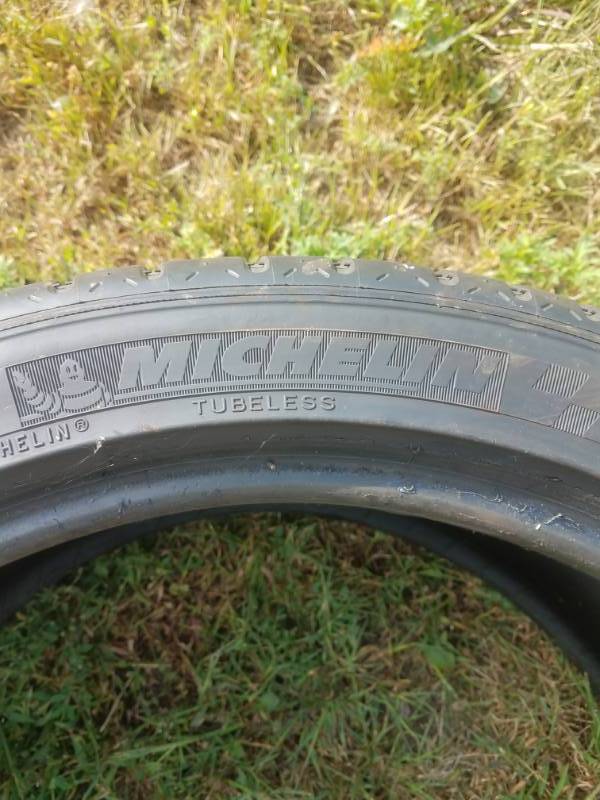 Michelin 24540 ZR 18 AS 3