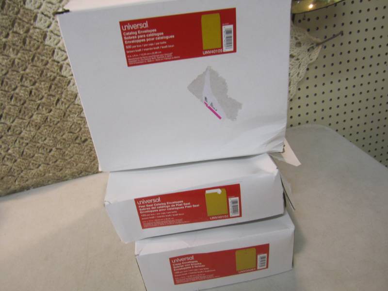 lot 73 image: Mix Lot of Envelopes Box of 500 - 6...