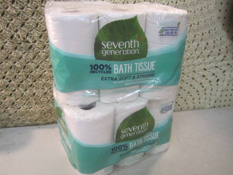 lot 118 image: 24 Rolls of Bath Tissue 2 packs of ...