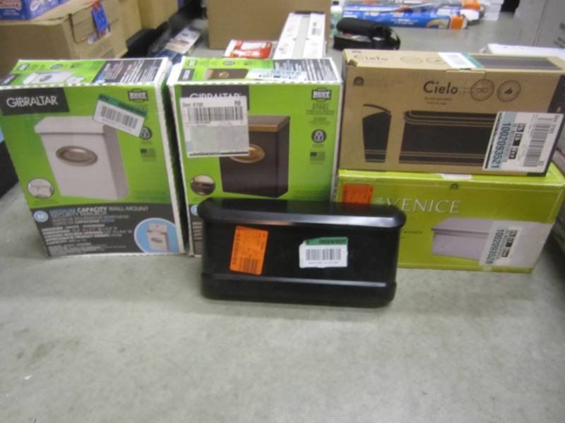 lot 167 image: Lot of 5 Misc Metal Wall Mount Mail...
