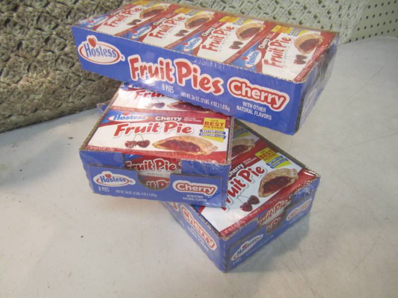 lot 220 image: 3 Packs with 8 Hostess Cherry Fruit...
