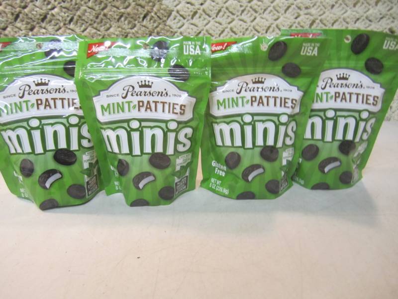 lot 225 image: 4 Bags of Pearsons Mint Patties Min...