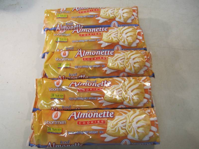 lot 230 image: 5 Packs of Iced Almonette Cookies B...