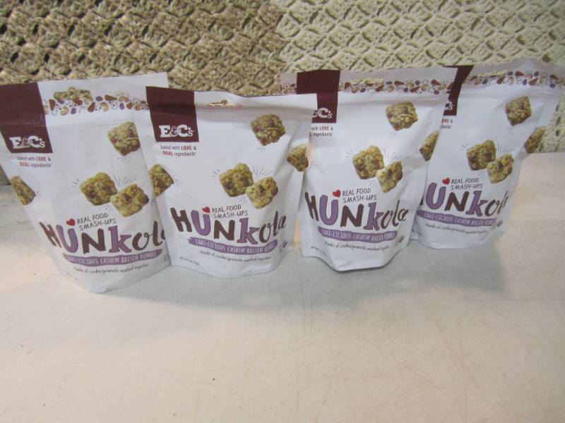 lot 252 image: 4 Bags of Hunkola Chai-Licious Cash...