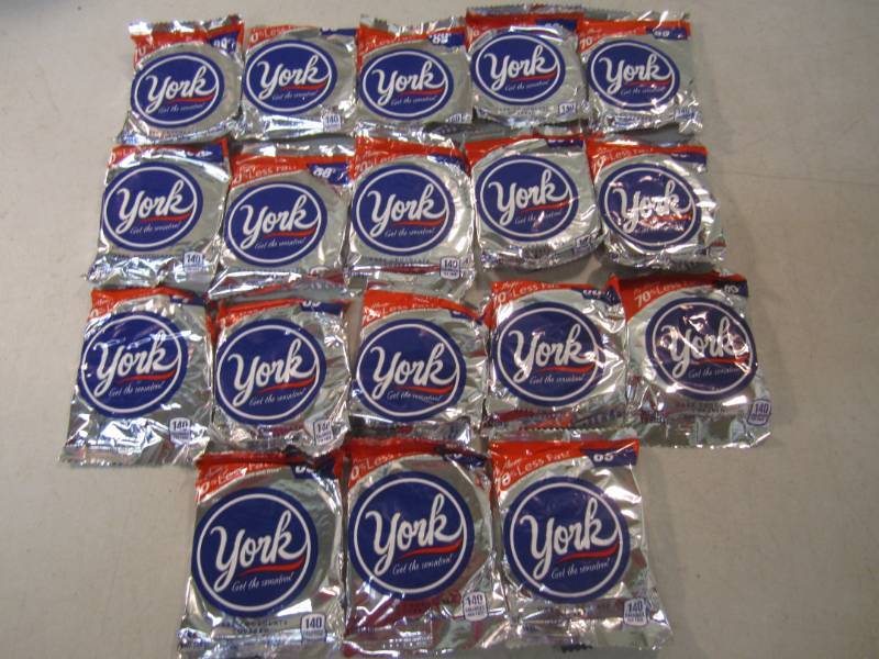 lot 264 image: 18 York Peppermint Patties Best by ...