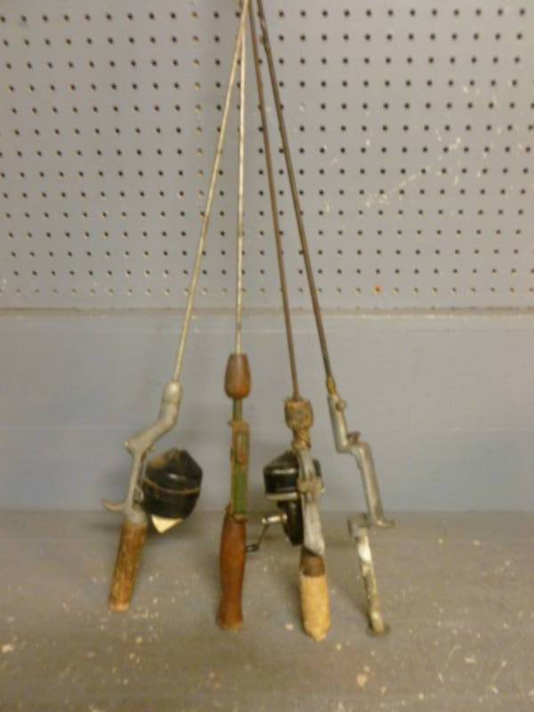 Vintage Steel Fishing Rods  Manannah #326 Chain Saw, Signs