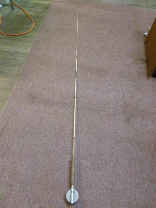lot 35 image: Vintage Fly Fishing Rod