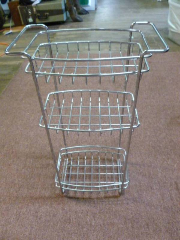 lot 71 image: Bathroom Stand