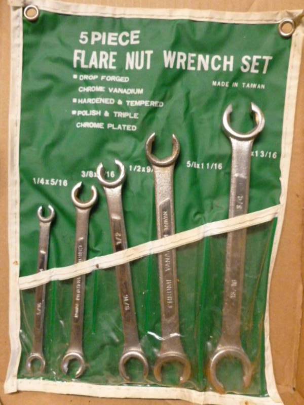 lot 80 image: Wrench Set