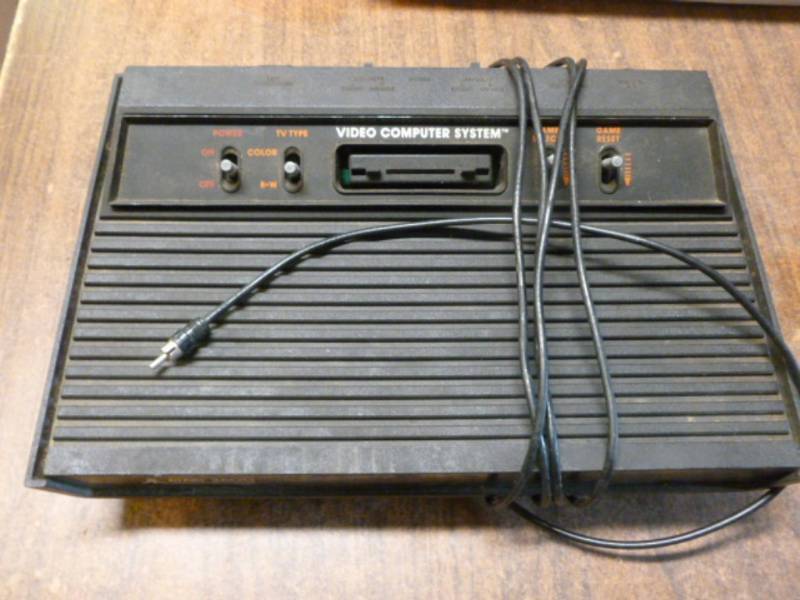 lot 81 image: Vintage Atari Game Console