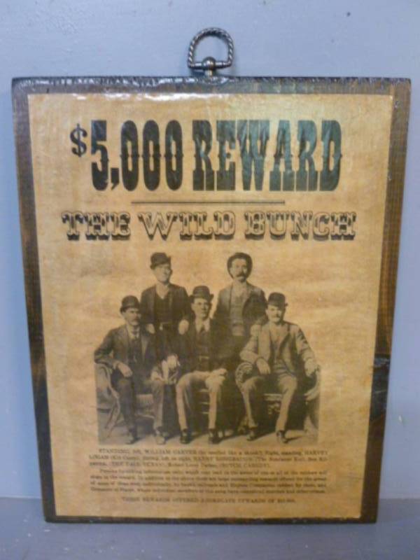 lot 98 image: Collectible