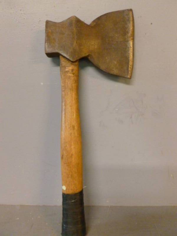 lot 102 image: Vintage Hatchet