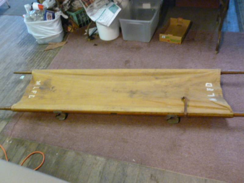 lot 151 image: Vintage Cot
