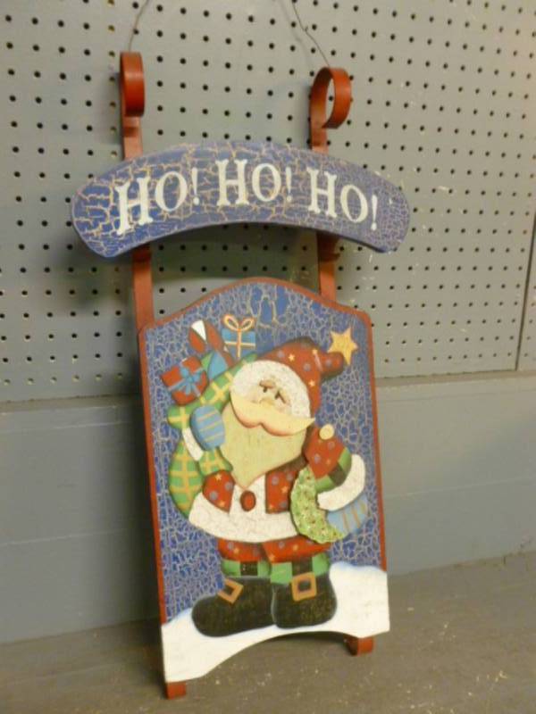 lot 155 image: Decorative