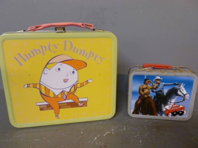 lot 157 image: Lunchbox