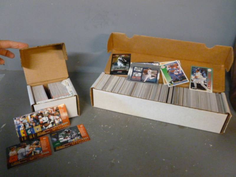 lot 171 image: Sports Cards