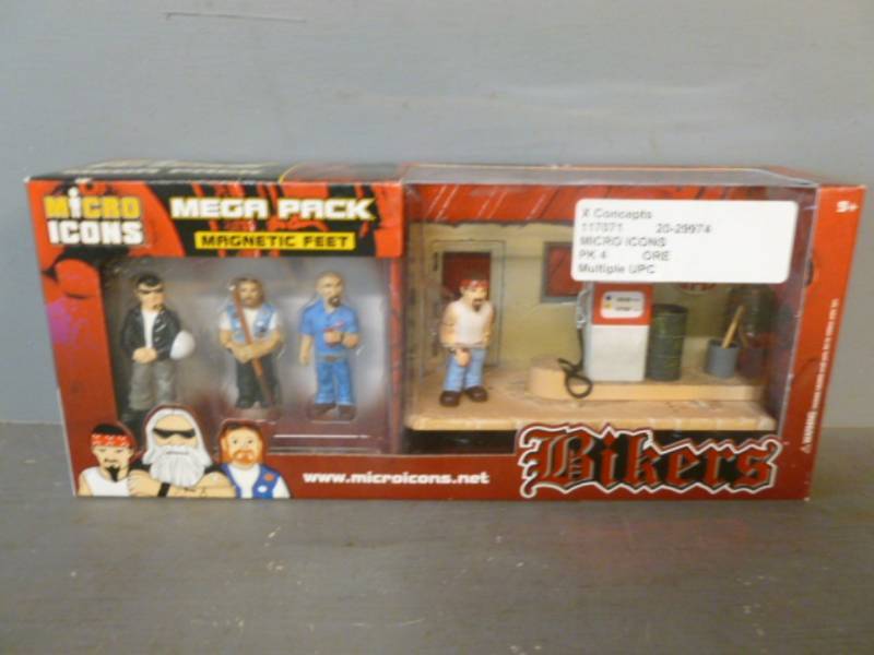lot 199 image: Collectible