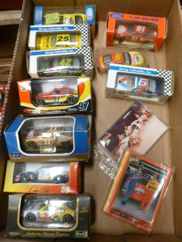 lot 222 image: Collectible