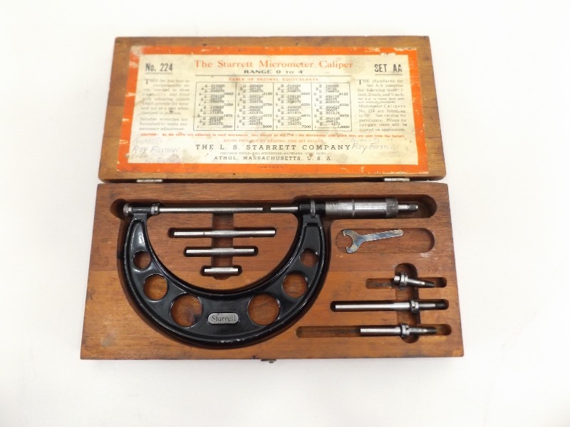 lot 38 image: Starrett Micrometer Caliper #244 AA