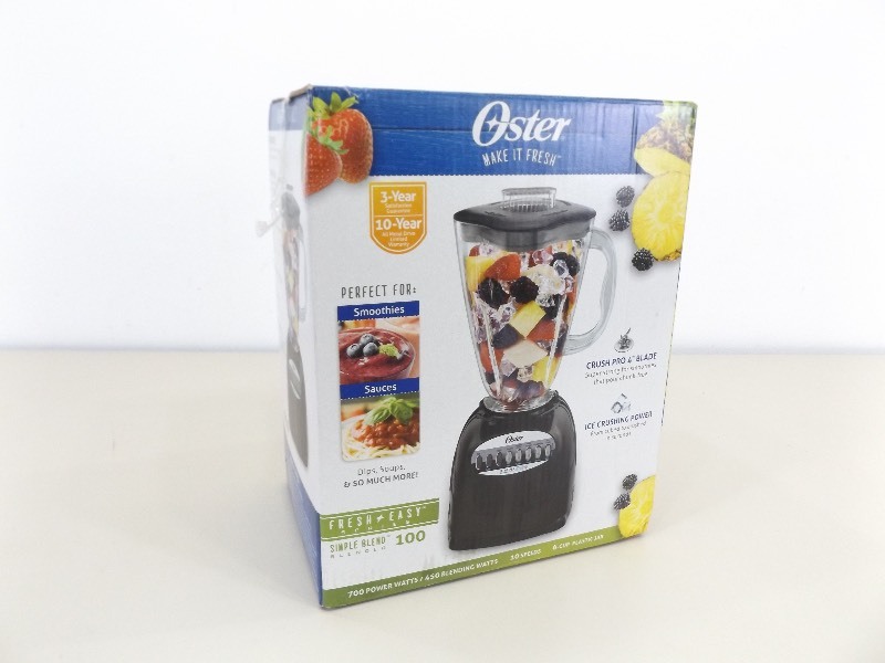 lot 39 image: New in Box Oster Blender