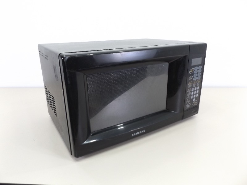 lot 54 image: WORKING Samsung 1400 Watt MW1030BA Turntable Microwave