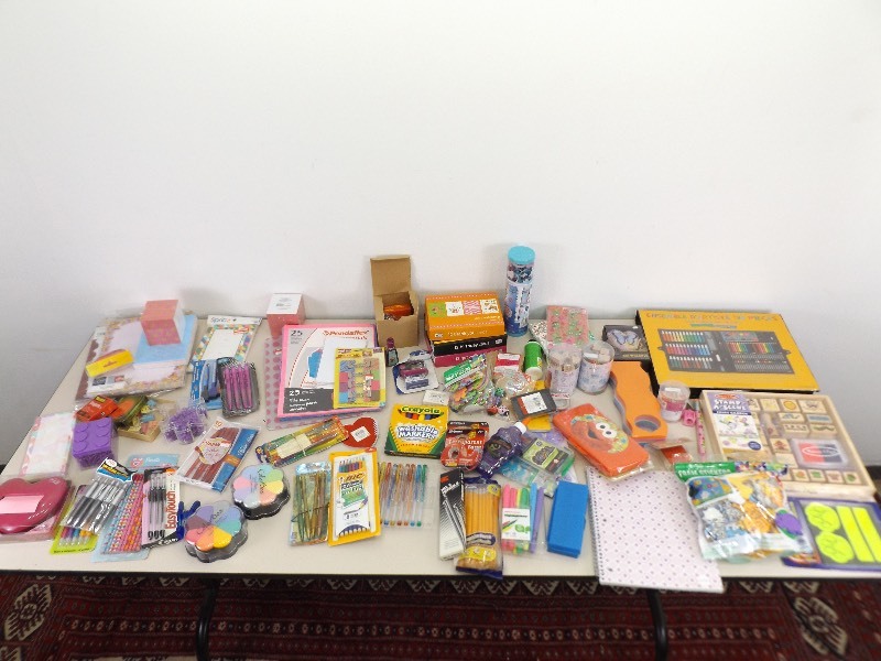 lot 59 image: Large Lot of Crafting, Office, School, etc. Supplies