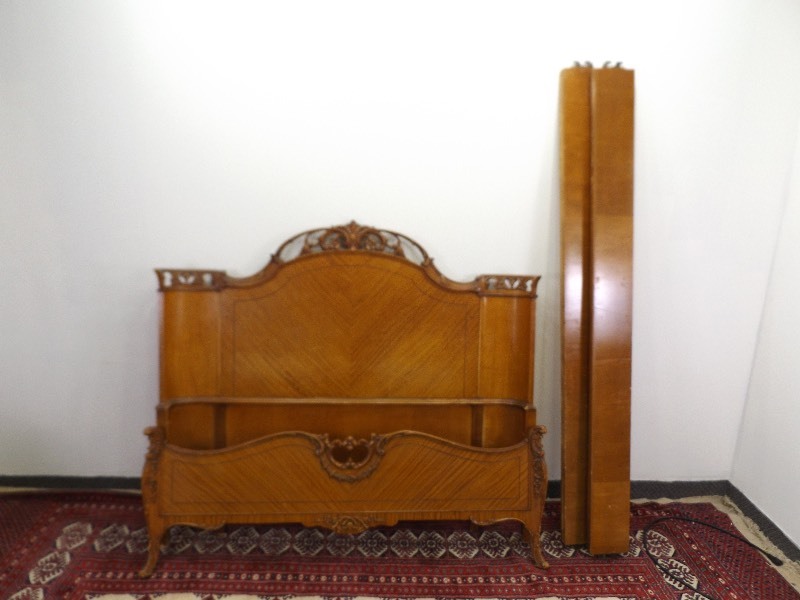 lot 2 image: Antique Hand Carved Full Size HeadboardFootboard