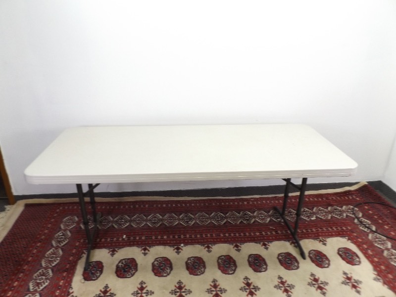lot 24 image: Lifetime Folding Table