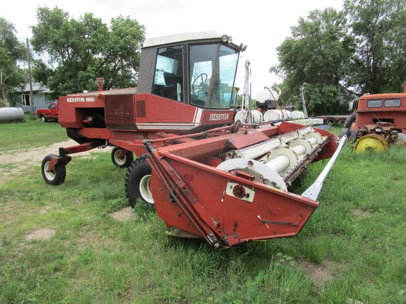 Hesston 6650 Windrower w6665 Head