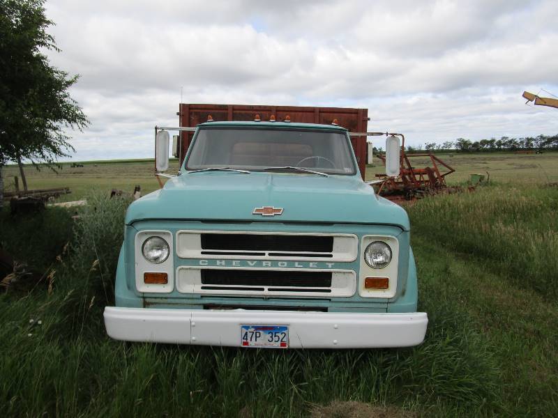 1968 Chevy Grain Truck