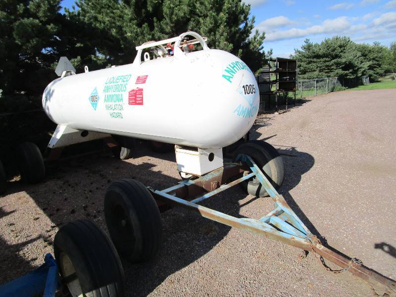 1,000 gal Anhydrous TankTrailer