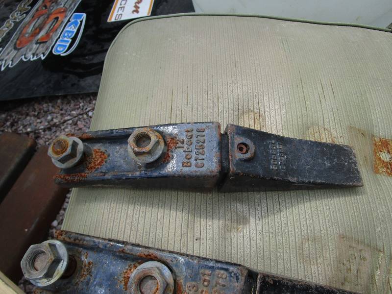 (7) Bobcat Bucket Teeth