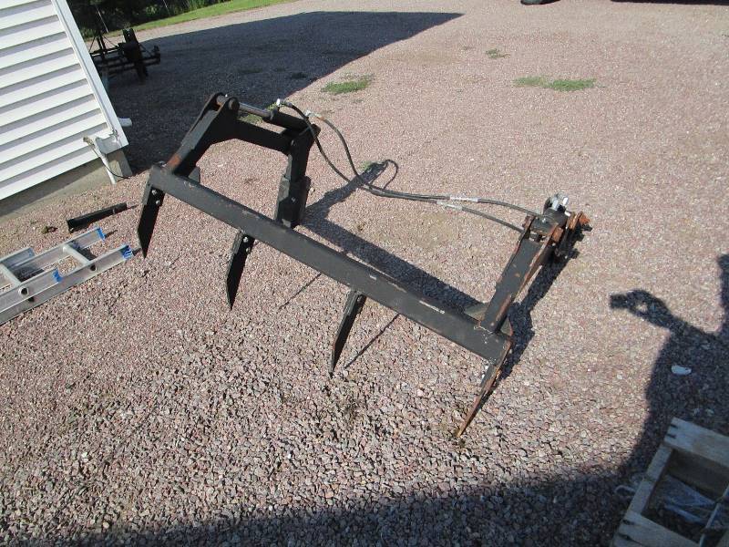 (New) Skid Steer Grapple Fork