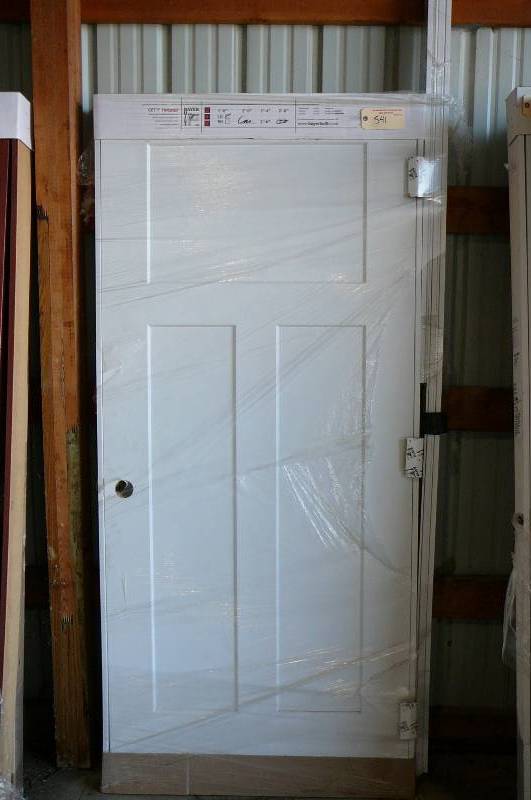 lot 541 image: Interior Door Prehung