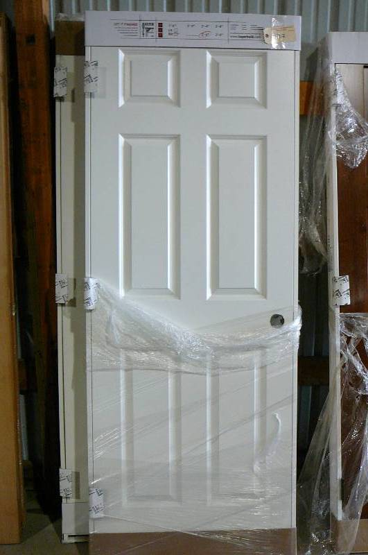 lot 582 image: Prefinished Interior Door