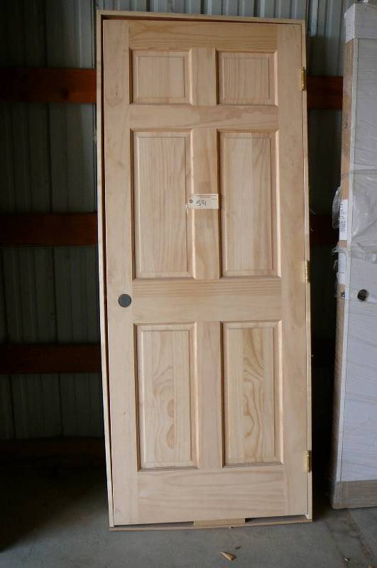 lot 591 image: Interior PreHung Door- Pine